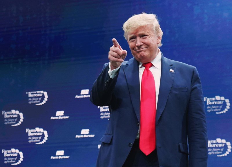 2020-01-20T010835Z_1_LYNXMPEG0J01Y_RTROPTP_3_USA-TRUMP.JPG