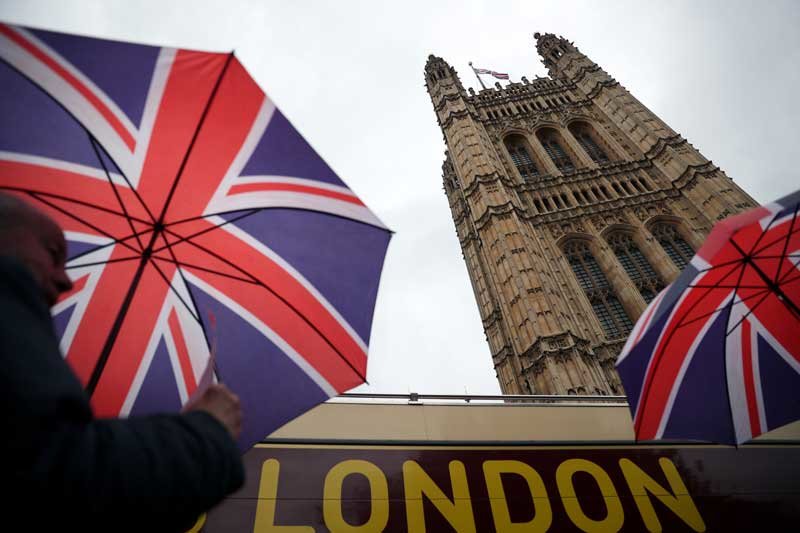 2020-01-20T045432Z_1_LYNXMPEG0J0BF_RTROPTP_4_BRITAIN-EU.JPG