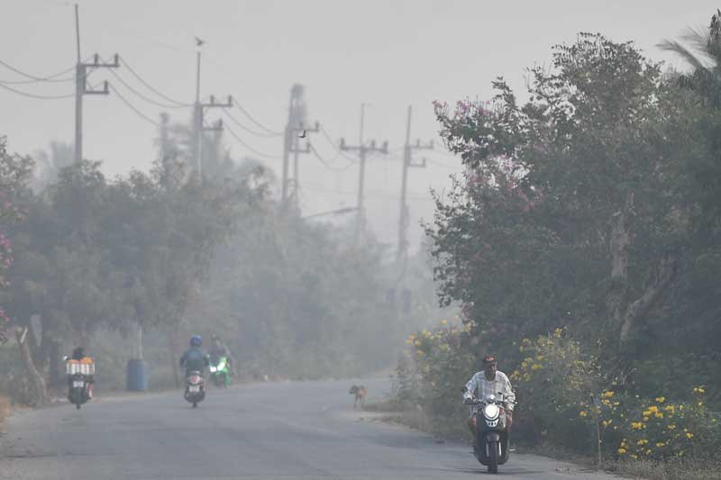 2020-01-21T124621Z_2_LYNXMPEG0K10Z_RTROPTP_4_THAILAND-ENVIRONMENT-POLLUTION.JPG