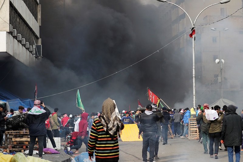 2020-01-25T135345Z_1_LYNXMPEG0O0K4_RTROPTP_4_IRAQ-PROTESTS.JPG