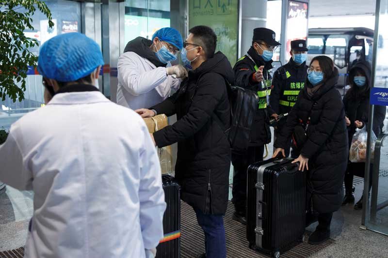 2020-01-27T102538Z_2_LYNXMPEG0Q0OZ_RTROPTP_4_CHINA-HEALTH.JPG