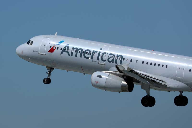 2020-01-31T000745Z_7_LYNXMPEG0T299_RTROPTP_4_AMERICAN-AIRLINES-RESULTS.JPG