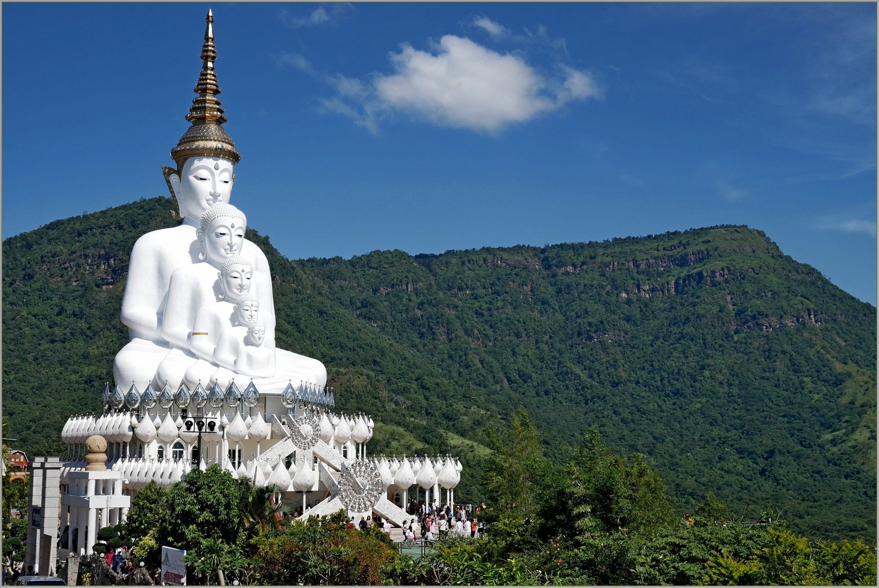 P1050302_Khao_Kho_Wat_Pha_Sorn_Kaew.thumb.JPG.a1265dcc891817ba6991ff2ad3d2a339.JPG