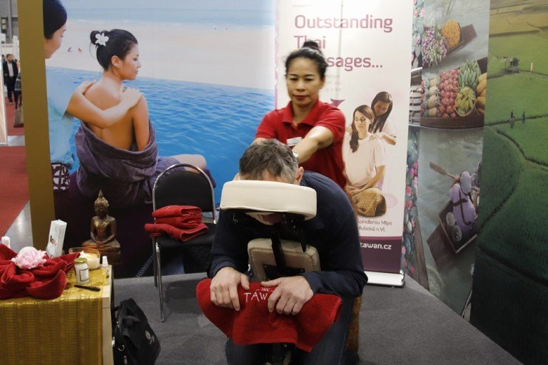 TAT-boost-Thai-tourism-profile-in-Central-and-Eastern-European-countries-6-resize.jpg