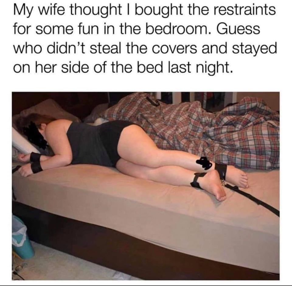 bondage.jpg.2bc198954f9ff481bbdc8ad4a4ca8ba9.jpg