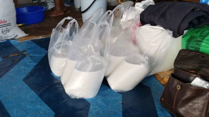 plastic2.JPG
