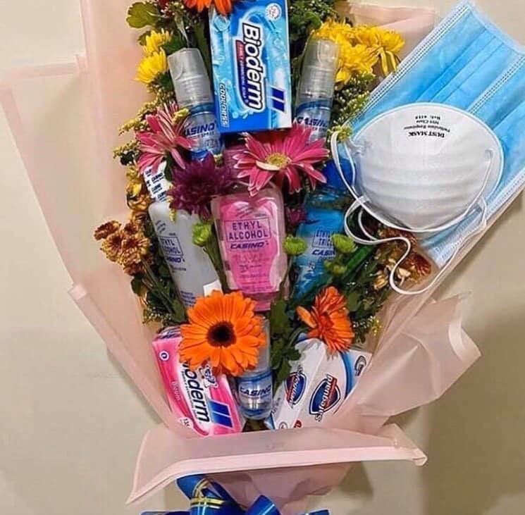 1771440307_HAPPYVALENTINESsanitizah.jpg.a5d42b699e38000a01f48c65a6f588fe.jpg