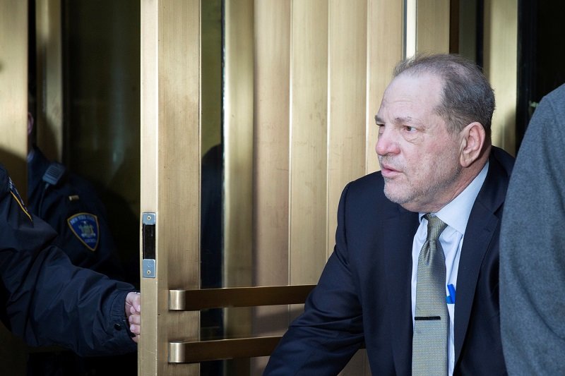 2020-01-31T111401Z_1_LYNXMPEG0U10Z_RTROPTP_4_PEOPLE-HARVEY-WEINSTEIN.JPG