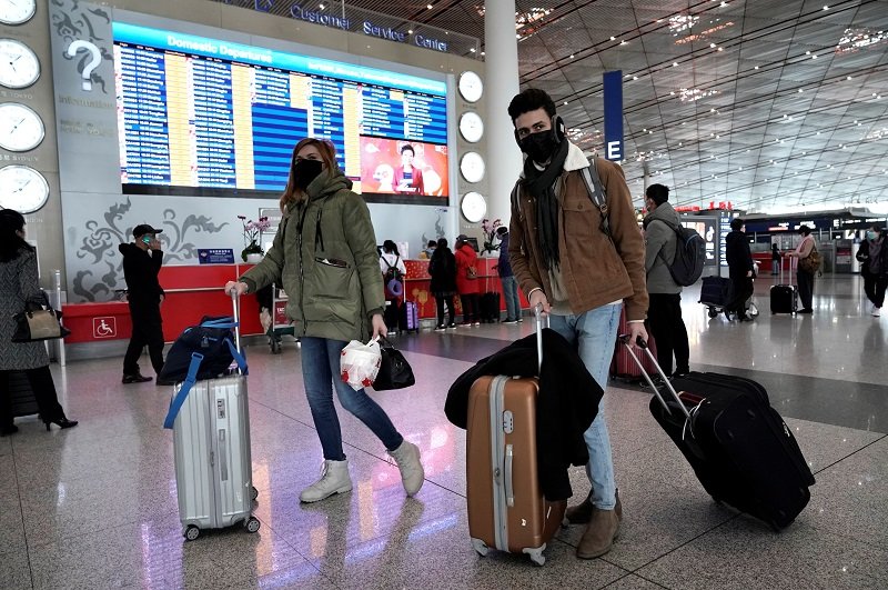 2020-02-01T104549Z_2_LYNXMPEG102UC_RTROPTP_4_CHINA-HEALTH-EXPATS.JPG