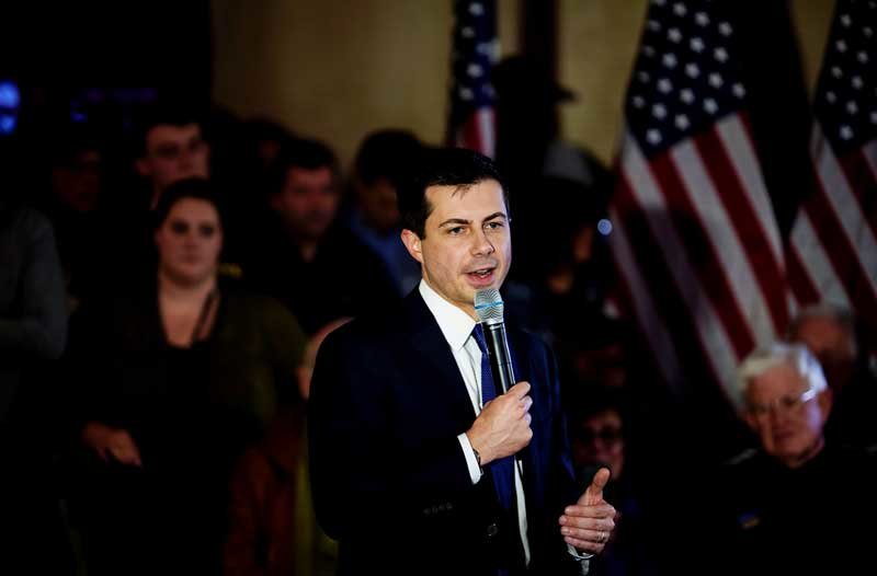 2020-02-07T002055Z_1_LYNXMPEG1600T_RTROPTP_4_USA-ELECTION-BUTTIGIEG.JPG