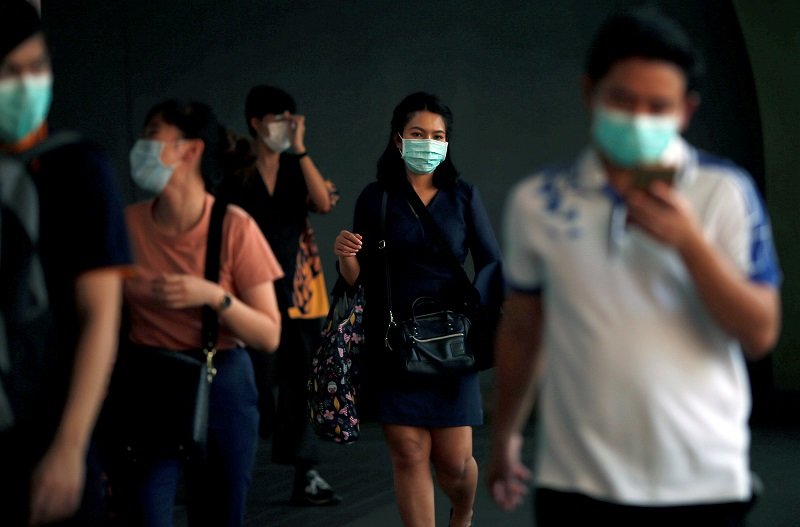 2020-02-07T190338Z_3_LYNXMPEG161JS_RTROPTP_4_CHINA-HEALTH-WHO-MASKS.JPG