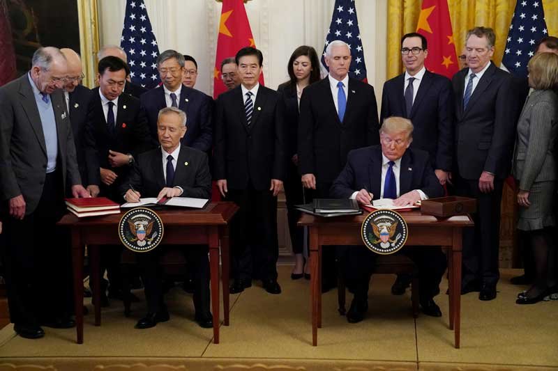 2020-02-18T152750Z_2_LYNXMPEG1H15X_RTROPTP_4_USA-TRADE-CHINA.JPG