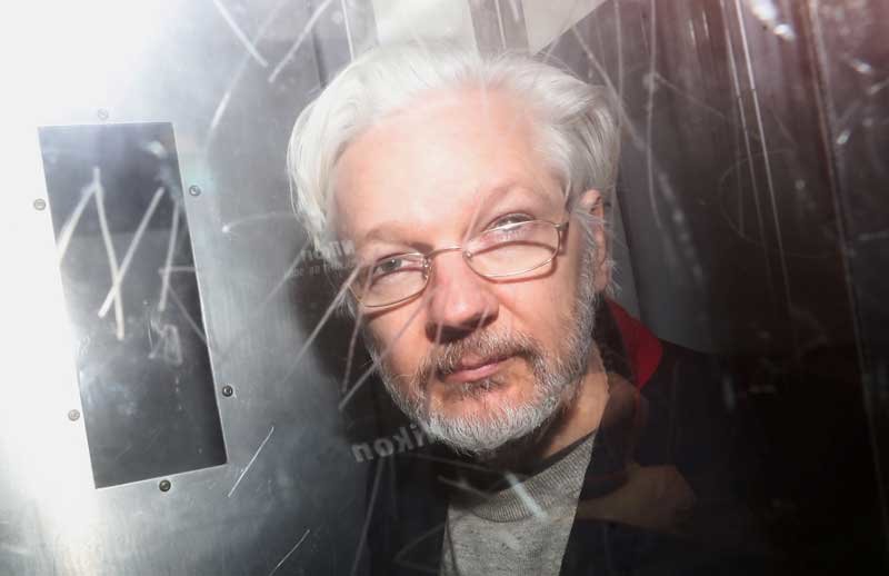 2020-02-19T162925Z_1_LYNXMPEG1I1J3_RTROPTP_4_BRITAIN-ASSANGE.JPG