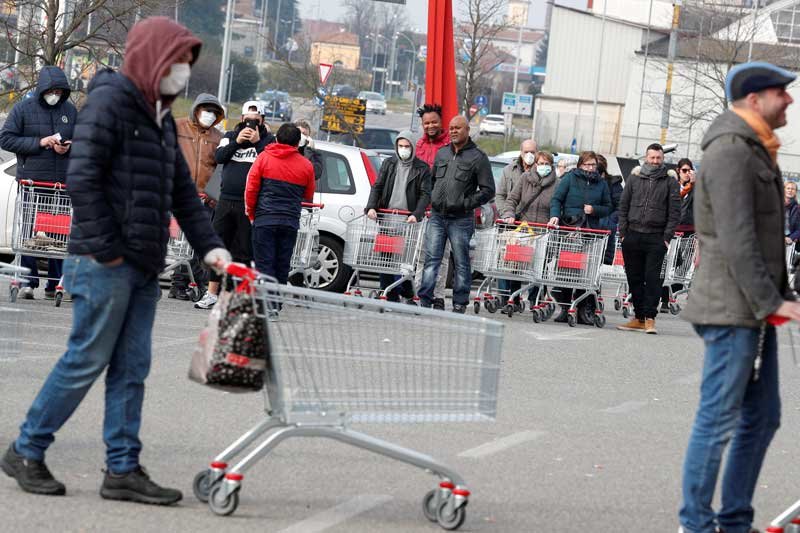 2020-02-23T140200Z_1_LYNXNPEG1M0GH_RTROPTP_4_CHINA-HEALTH-ITALY.JPG