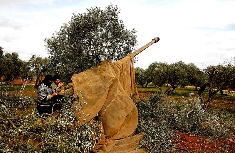 2020-02-27T204825Z_1_LYNXNPEG1Q1WK_RTROPTP_4_SYRIA-SECURITY-IDLIB.JPG