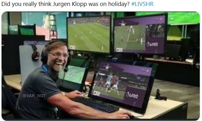 KloppOnHolidays.jpg.cec053e3f4f74de5c760c41d5a44d7da.jpg
