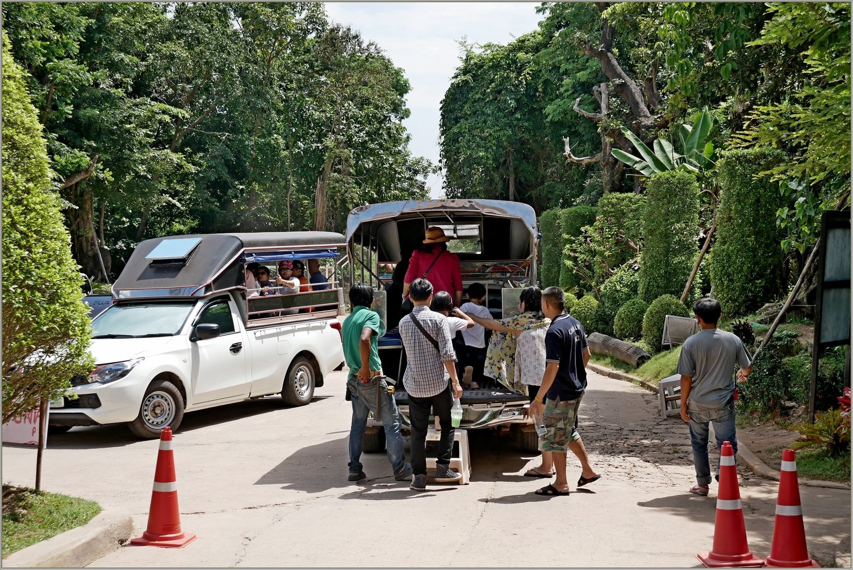 P1040585_Sakon_Nakhon.thumb.JPG.afe0a980f38d56da79cf1761814c6850.JPG