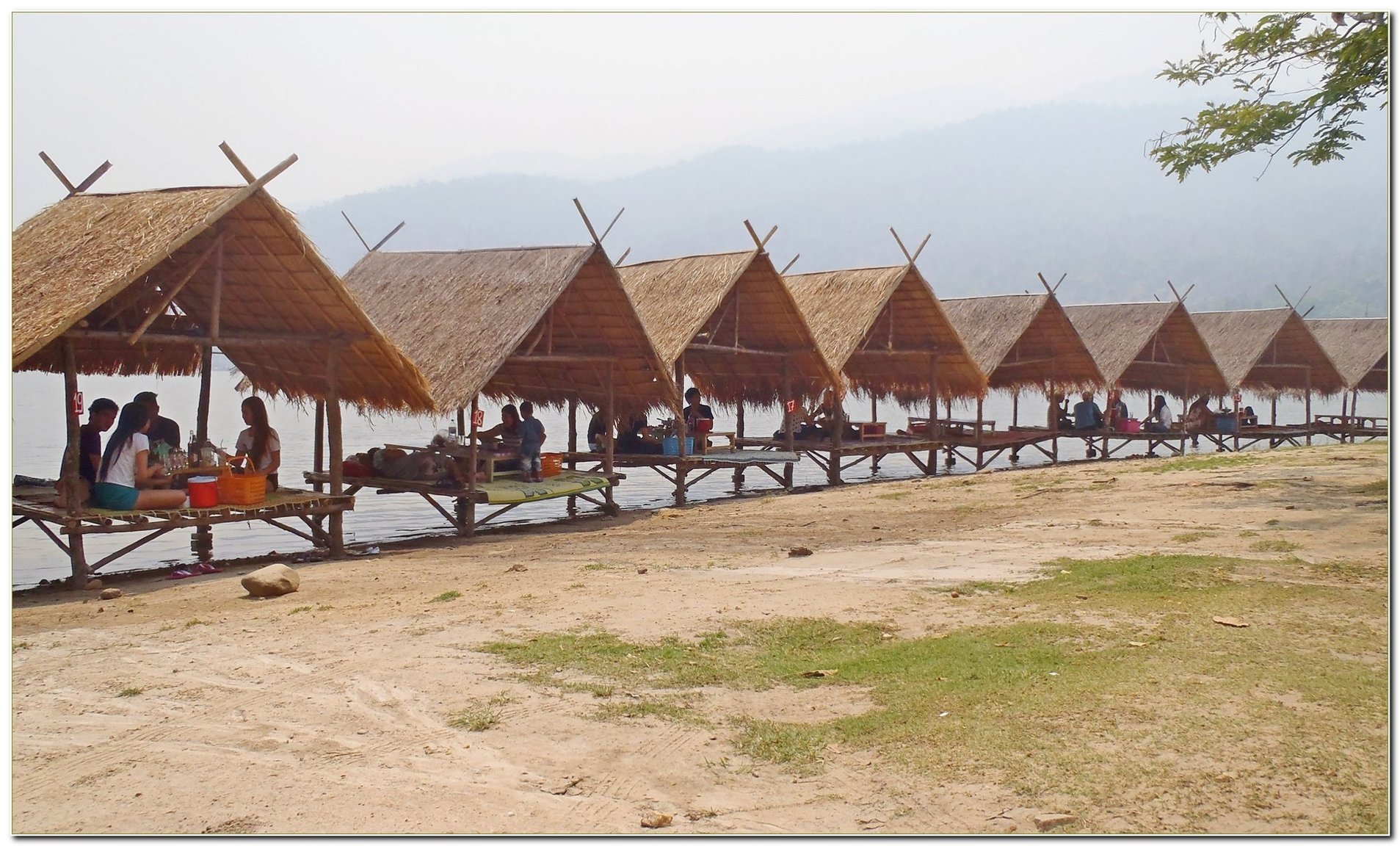 P3182236_Chiang_Mai_Huay_Tung_Tao_lake.thumb.jpg.e4c536a10ed0f5ab57bd6148e1c28fbc.jpg