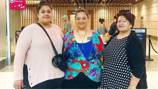 _110671609_thaifamily.jpg