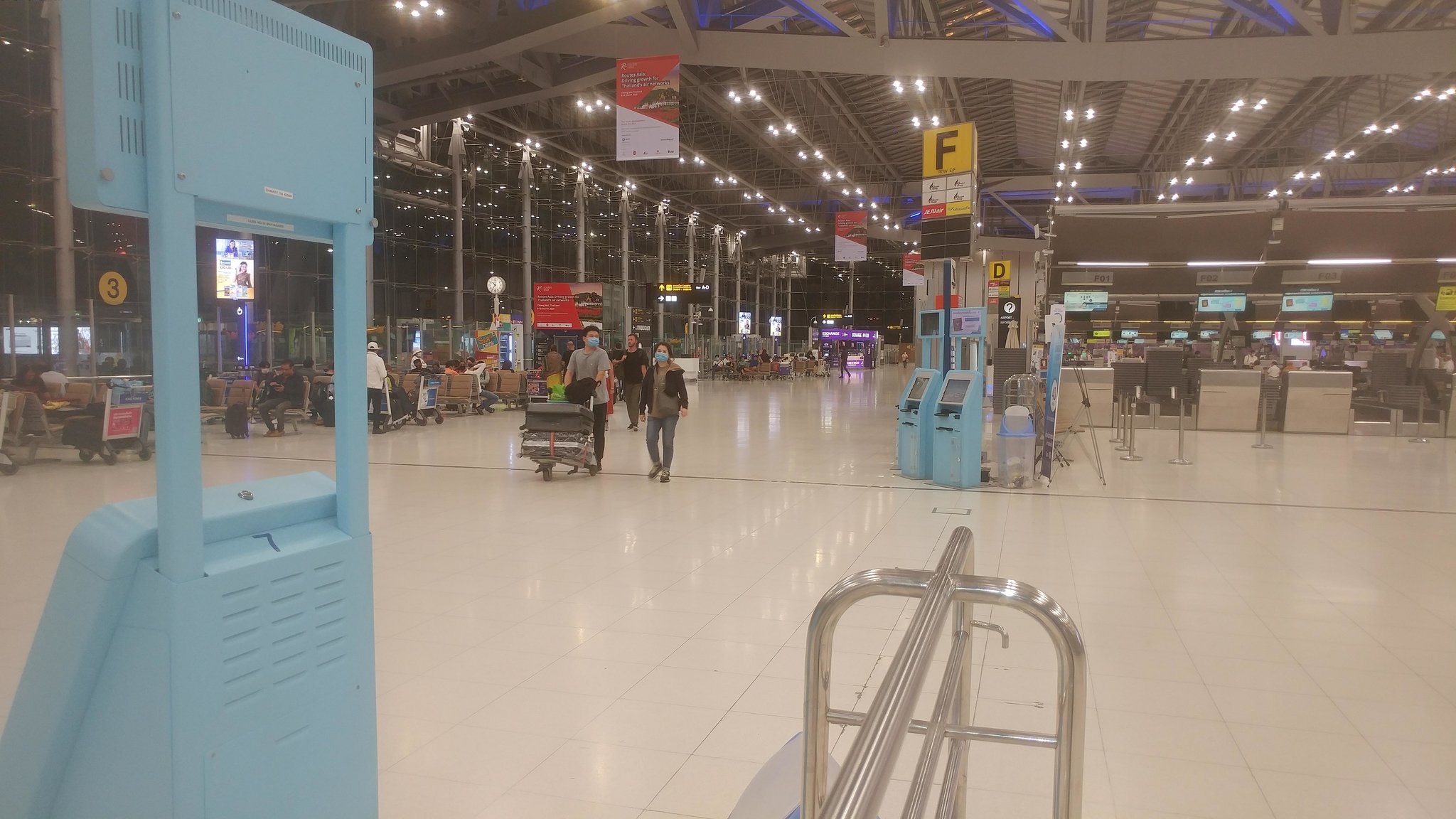 bangkok airport.jpg