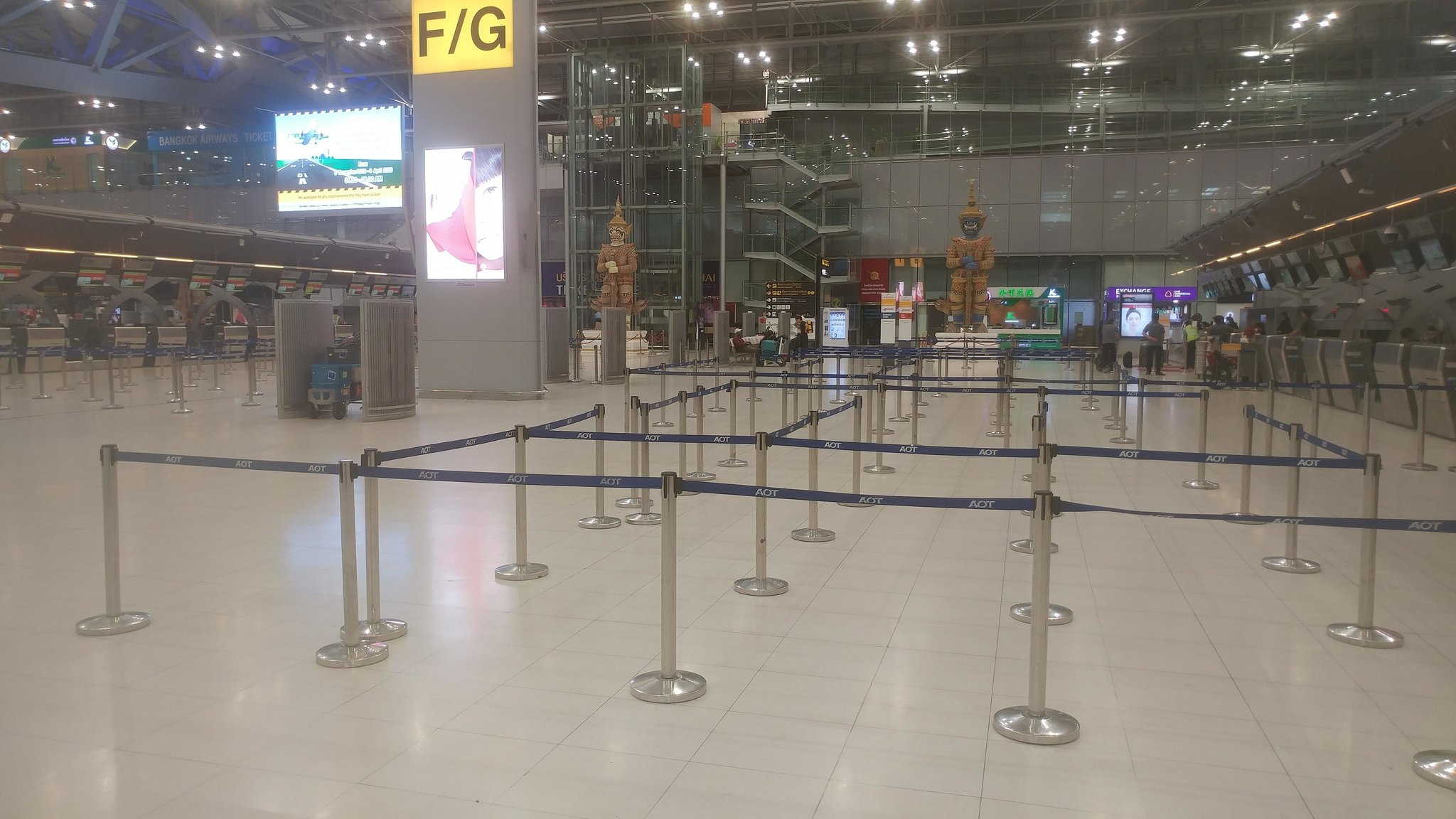 bangkok airport1.jpg