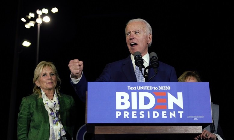 2020-03-04T075319Z_1_LYNXMPEG230K3_RTROPTP_4_USA-ELECTION-BIDEN.JPG