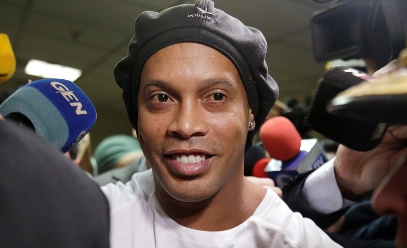 2020-03-07T030133Z_2_LYNXMPEG26014_RTROPTP_4_SOCCER-BRAZIL-RONALDINHO.JPG