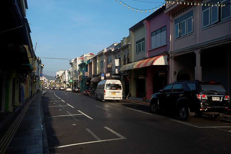 2020-03-12T040701Z_1_LYNXMPEG2B08P_RTROPTP_4_HEALTH-CORONAVIRUS-THAILAND-TOURISM.JPG