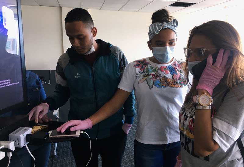 2020-03-18T004121Z_1_LYNXMPEG2H02Y_RTROPTP_4_HEALTH-CORONAVIRUS-LATAM-TRAVEL.JPG