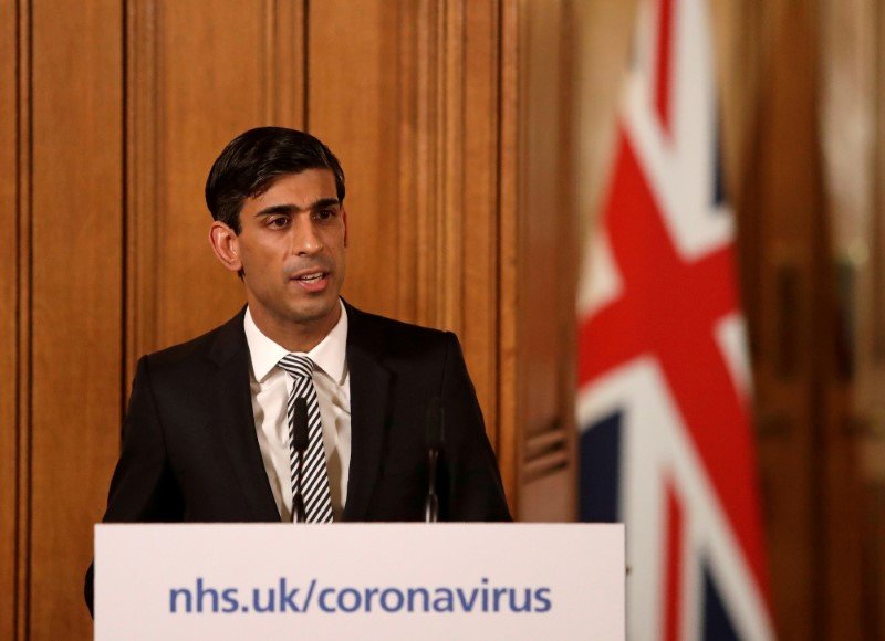2020-03-20T173808Z_1_LYNXMPEG2J1W0_RTROPTP_3_HEALTH-CORONAVIRUS-BRITAIN-BANKS.JPG