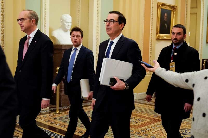 2020-03-23T220034Z_3_LYNXMPEG2M1C6_RTROPTP_3_HEALTH-CORONAVIRUS-USA-CONGRESS.JPG