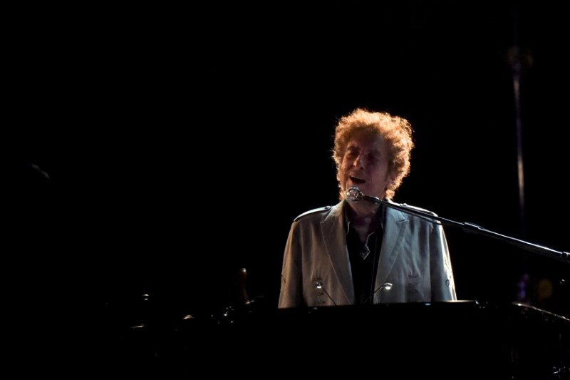 2020-03-27T173052Z_1_LYNXMPEG2Q1QW_RTROPTP_3_MUSIC-BOB-DYLAN.JPG