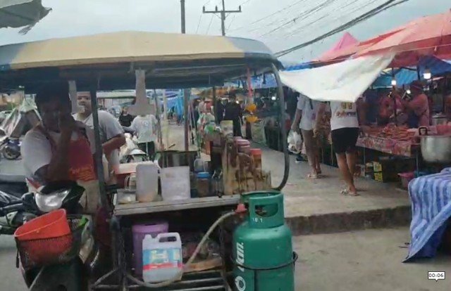 flea market 3.jpg