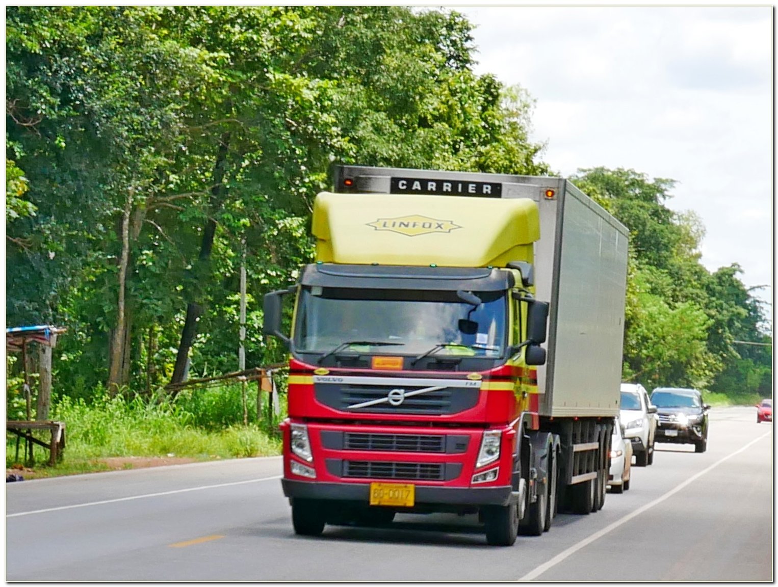 P1010042_rd_2280_truck_VOLVO.thumb.JPG.fdb8da8ab2a8d8004e8f242a3e439540.JPG
