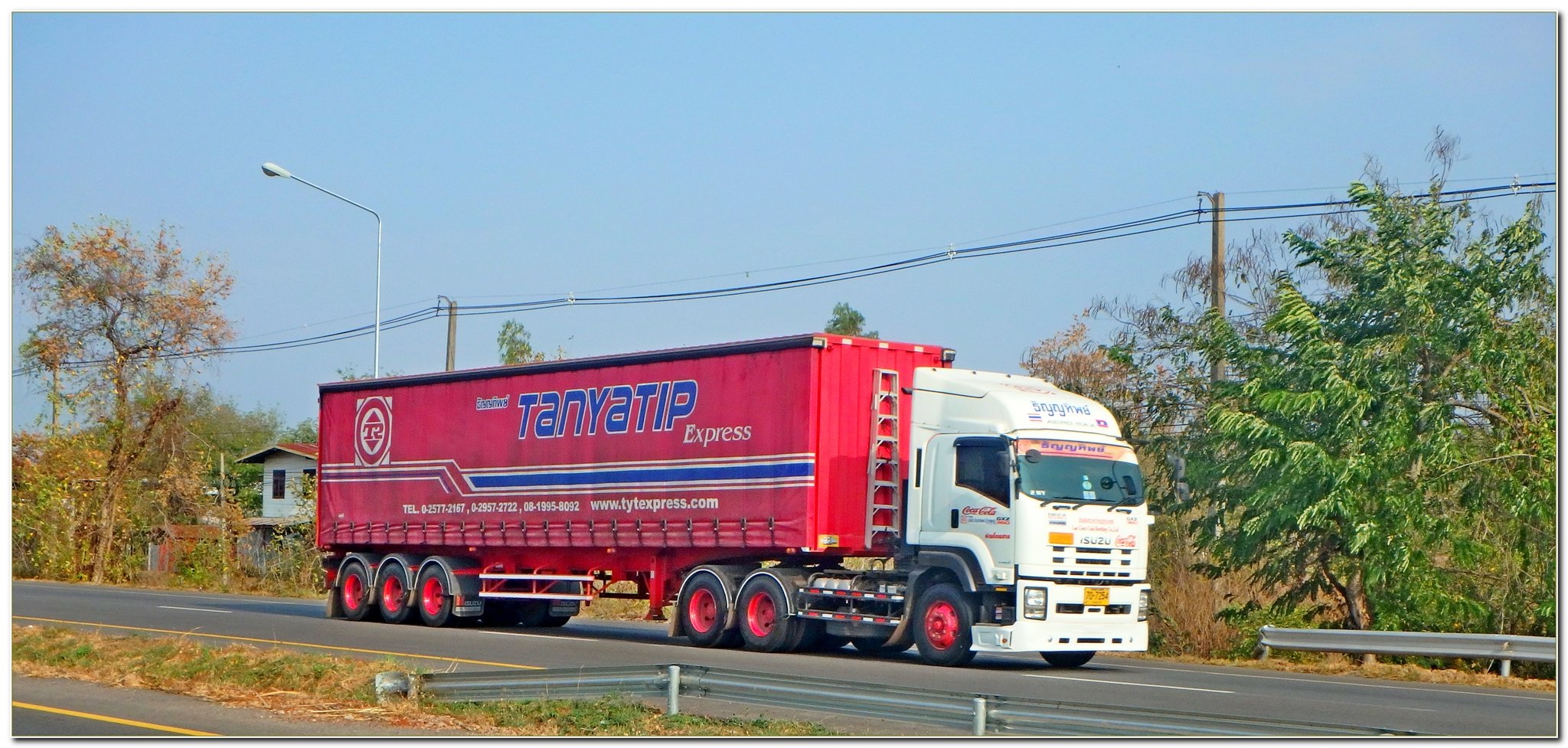 P2270535_rd_22_truck_Isuzu.JPG.94d826fd90e9335f04d58acf94071d74.JPG