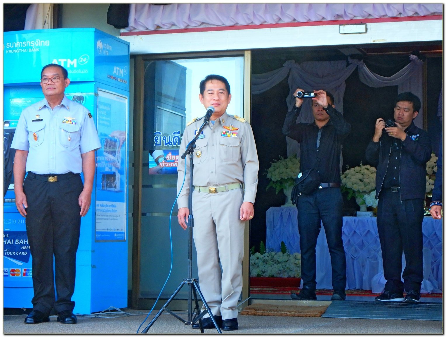 1086463191_PB291749_Kalasin_Ban_Phai_day_two(Copy).thumb.JPG.746a43dc70e55fcd7cd647170e8c06ee.JPG