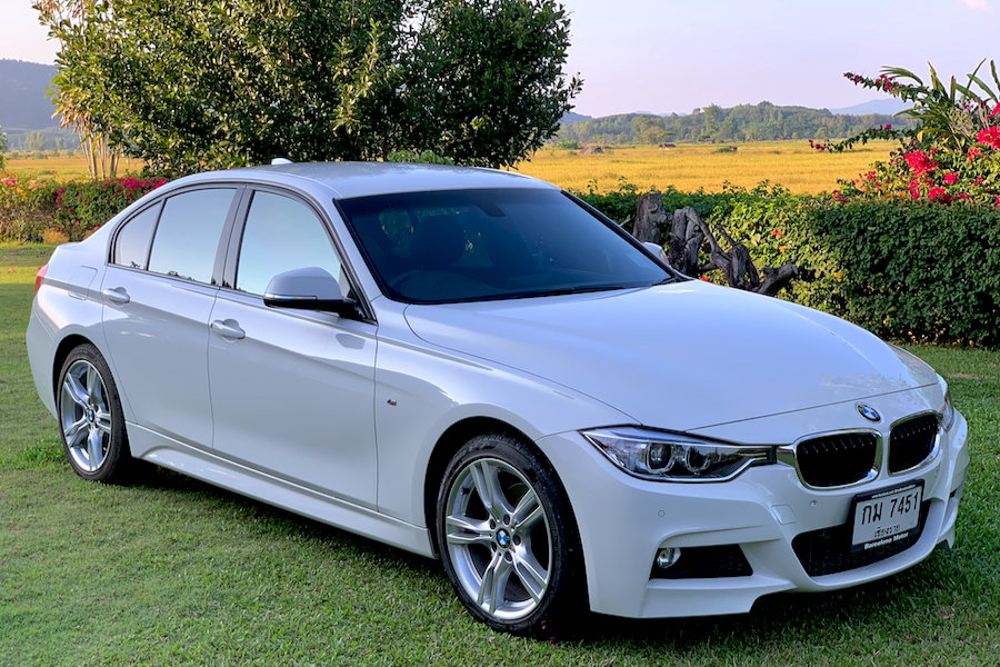1649584425_bmw-1.jpeg.5f12eea613d819fcf9031c3466a20625.jpeg