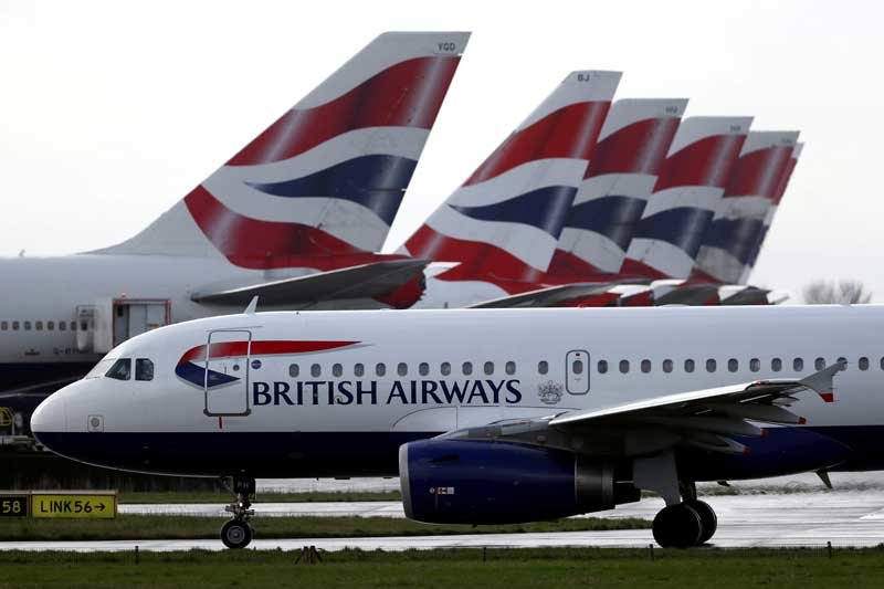 2020-04-02T231543Z_1_LYNXMPEG312JK_RTROPTP_4_HEALTH-CORONAVIRUS-AIRLINES.JPG