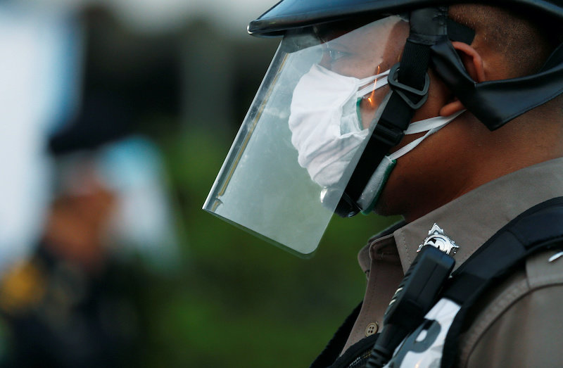 2020-04-03T160330Z_1_LYNXMPEG321OW_RTROPTP_4_HEALTH-CORONAVIRUS-THAILAND-CURFEW.JPG