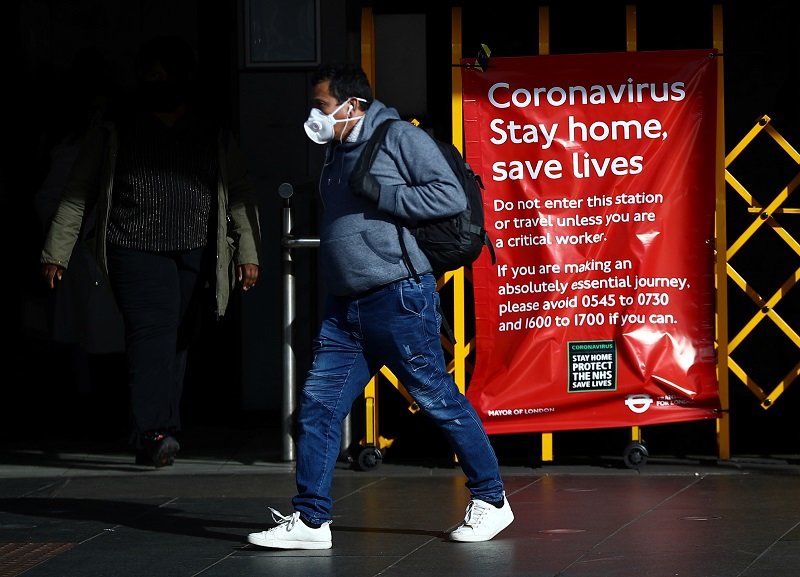 2020-04-04T095609Z_2_LYNXMPEG3306H_RTROPTP_4_HEALTH-CORONAVIRUS-BRITAIN.JPG