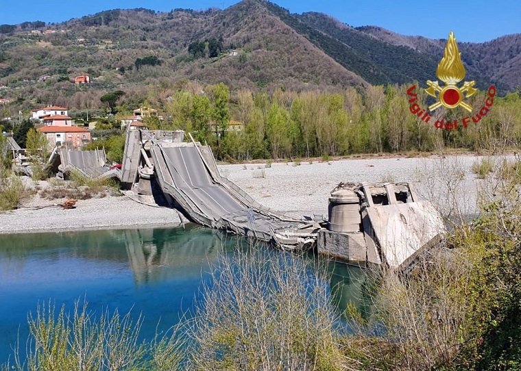 2020-04-08T105338Z_1_LYNXMPEG37100_RTROPTP_4_ITALY-BRIDGE-COLLAPSE.JPG