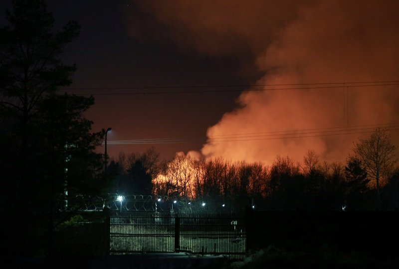 2020-04-11T044647Z_1_LYNXNPEG3A03T_RTROPTP_4_RUSSIA-PRISON-FIRE.JPG