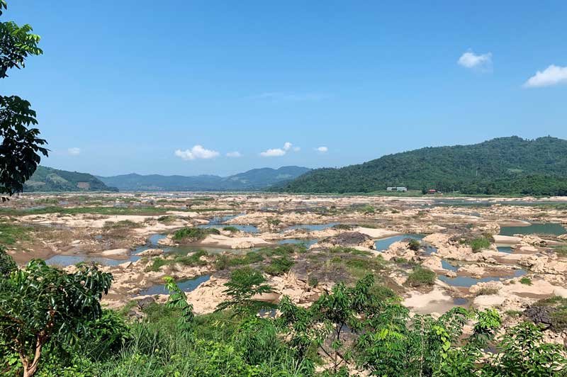 2020-04-13T105545Z_1_LYNXNPEG3C0MU_RTROPTP_4_MEKONG-RIVER.JPG