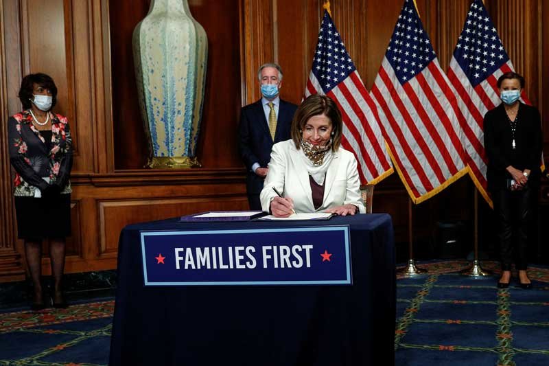 2020-04-23T231713Z_1_LYNXNPEG3M2Q8_RTROPTP_4_HEALTH-CORONAVIRUS-USA-CONGRESS.JPG