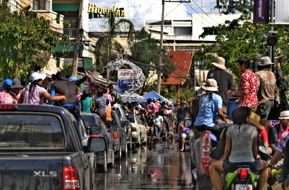 452543250_P4173485SongkranTownFull.jpg.8fad7cb4506352b3689704d01bc5796d.jpg