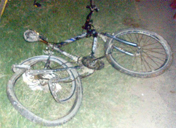 876523522_brokenbike.jpg.15c02c3b453fadbce9ae265f29d79f2e.jpg