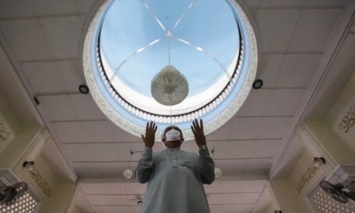 AT.jpg