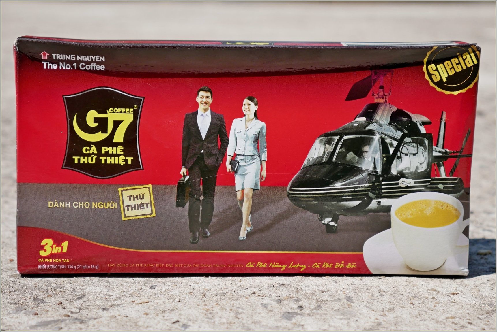 P1060802_cafe_Vietnam.thumb.JPG.0cd9bc0bced8b351c95a62957defa6cb.JPG