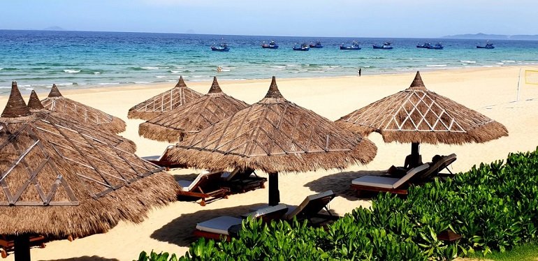 beachboats-1170x569.jpg