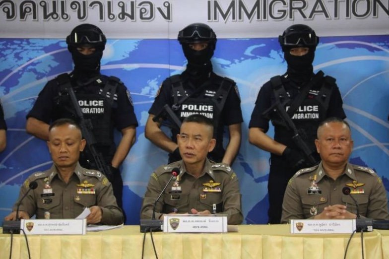 swat1.jpg.b6eae3060b215c7c9d54e25d16690345.jpg